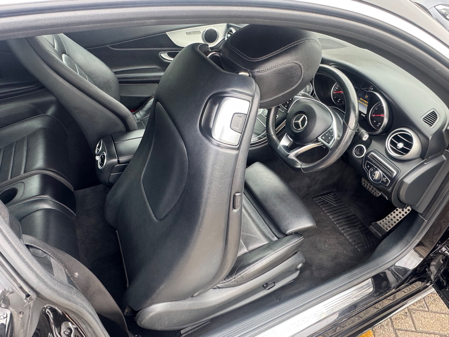 Used Mercedes-Benz C Class 2017 for sale - 76395586: Photo 38