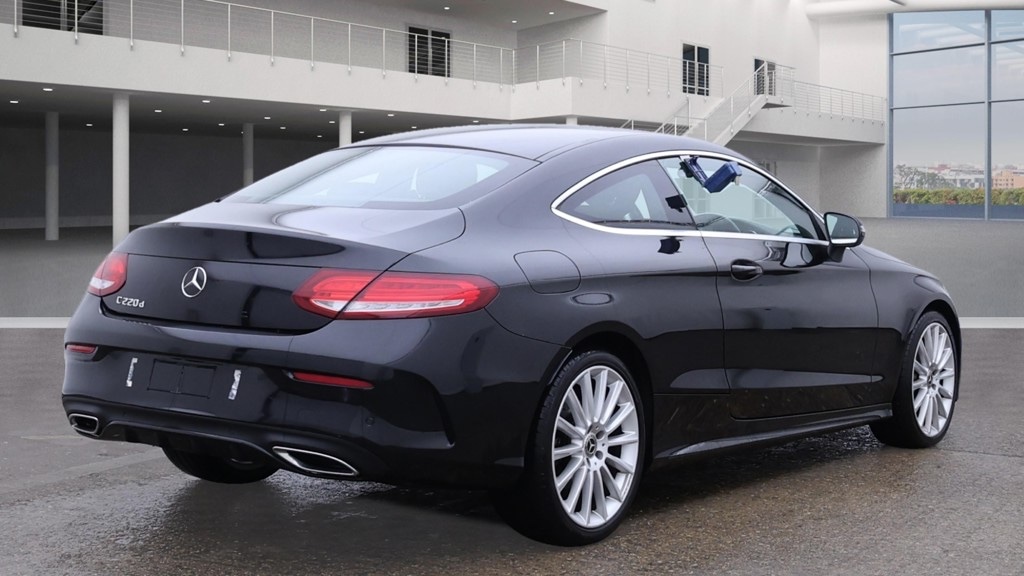 Used Mercedes-Benz C Class 2017 for sale - 76395586: Photo 5