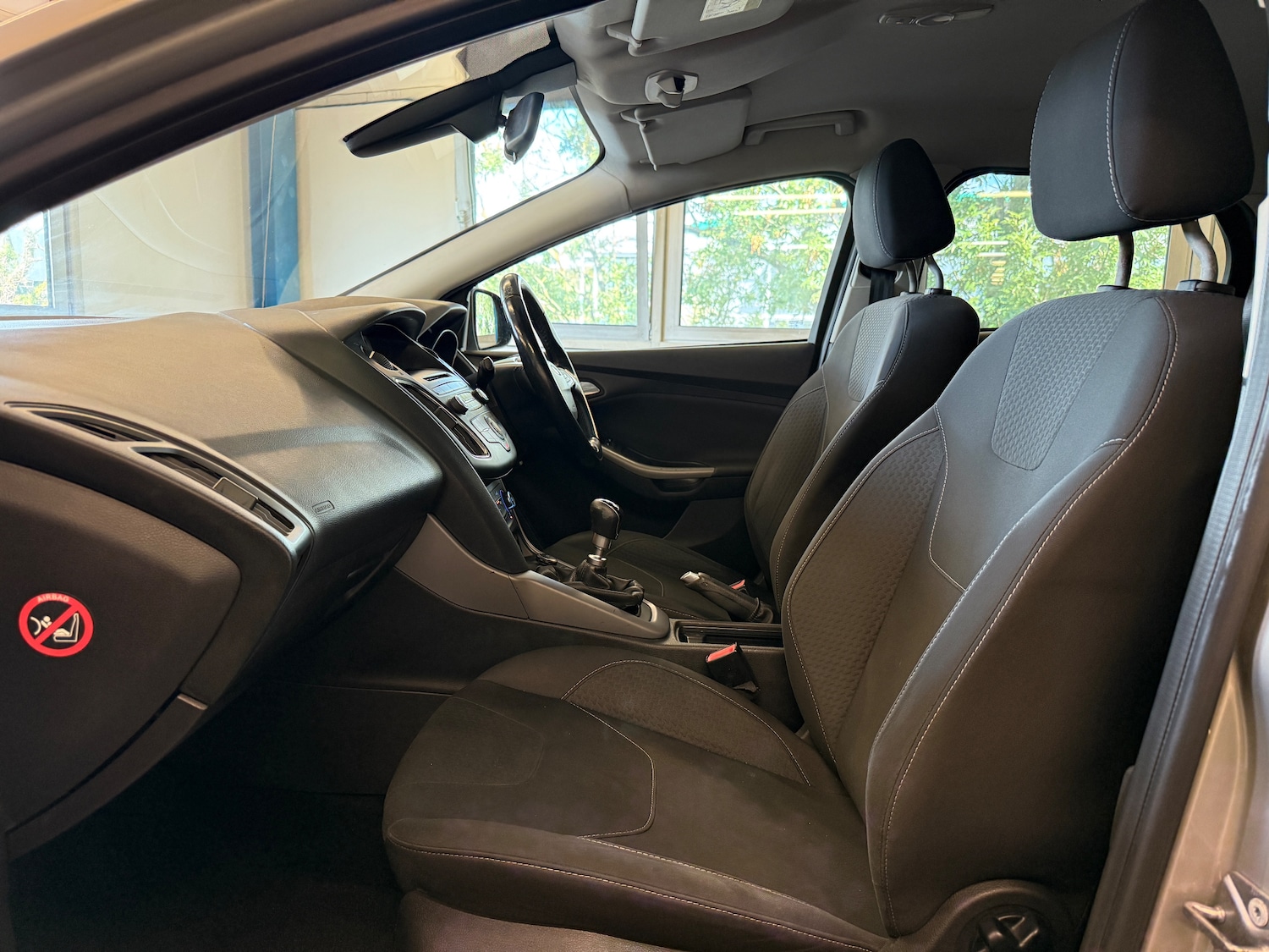 Used Ford Focus 2015 for sale - 77113427: Photo 10