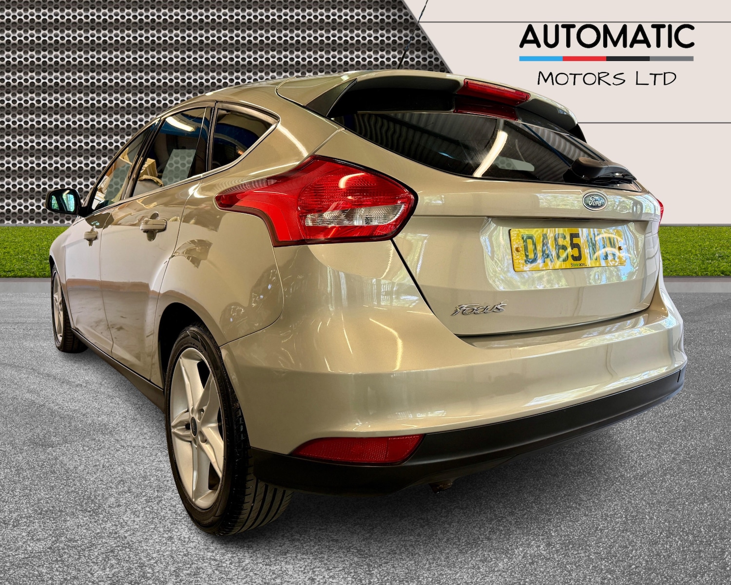 Used Ford Focus 2015 for sale - 77113427: Photo 2