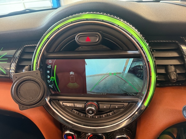 Used MINI Convertible 2018 for sale - 75222837: Photo 11