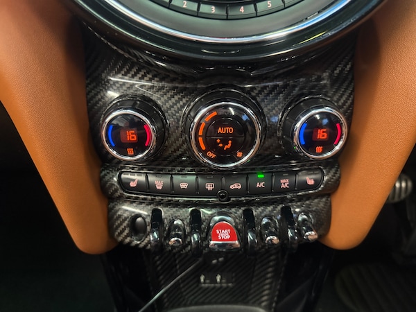 Used MINI Convertible 2018 for sale - 75222837: Photo 33