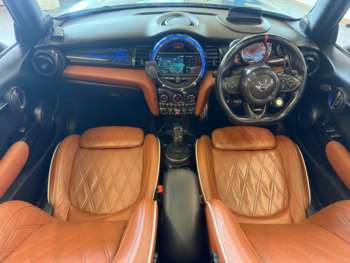 Used MINI Convertible 2018 for sale - 75222837: Photo