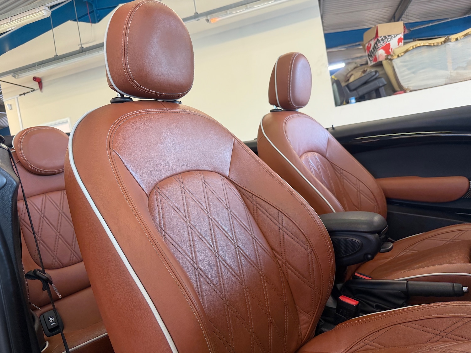 Used MINI Convertible 2018 for sale - 75222837: Photo 54