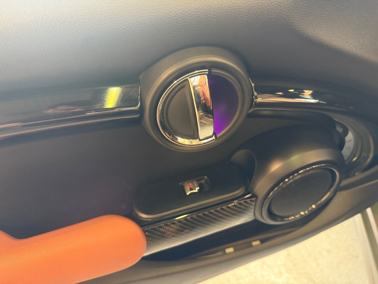 Used MINI Convertible 2018 for sale - 75222837: Photo 74