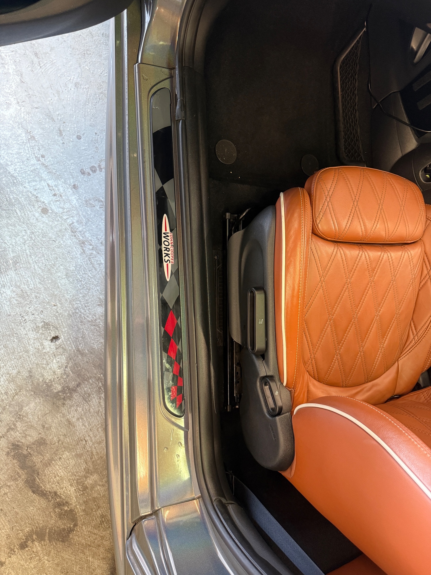 Used MINI Convertible 2018 for sale - 75222837: Photo 76