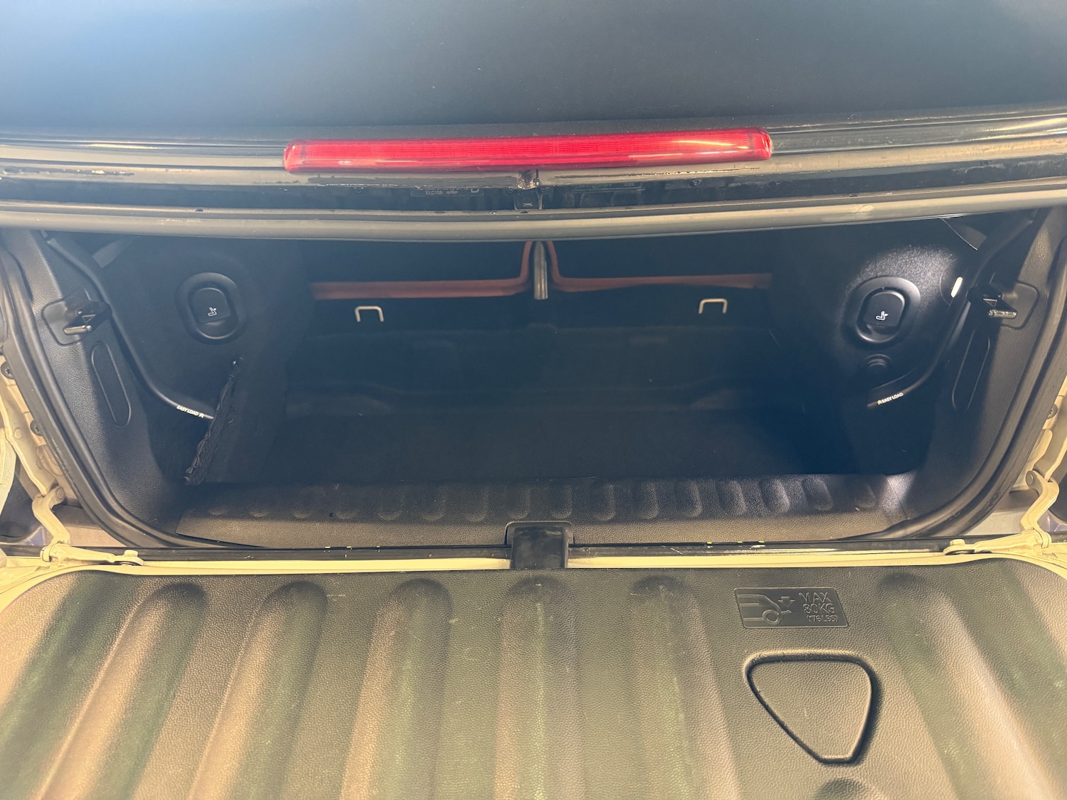 Used MINI Convertible 2018 for sale - 75222837: Photo 77