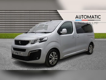 Used Peugeot Traveller 2018 for sale - 76937653: Photo