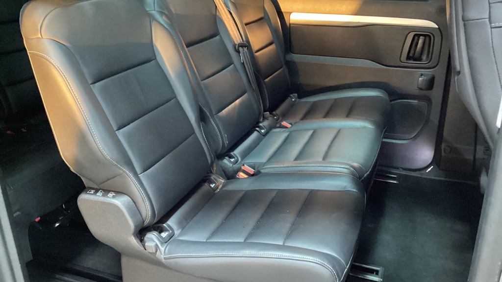 Used Peugeot Traveller 2018 for sale - 76937653: Photo 7