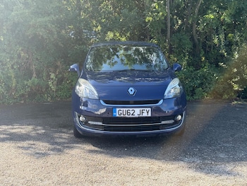 Used Renault Grand Scenic 2012 for sale - 75729694: Photo