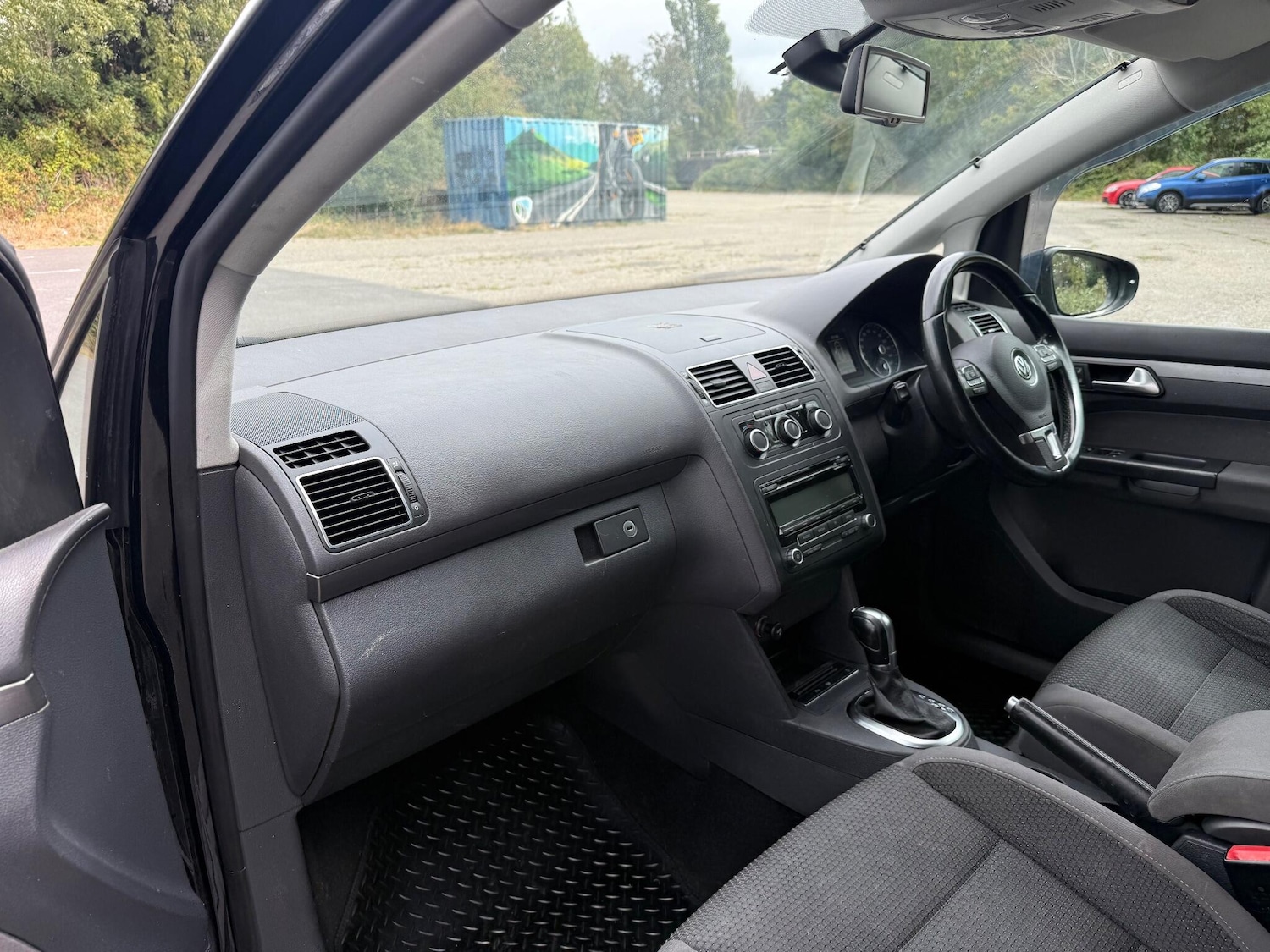 Vehicle 33