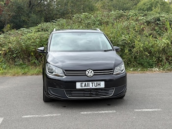 Used Volkswagen Touran 2011 for sale - 75707975: Photo