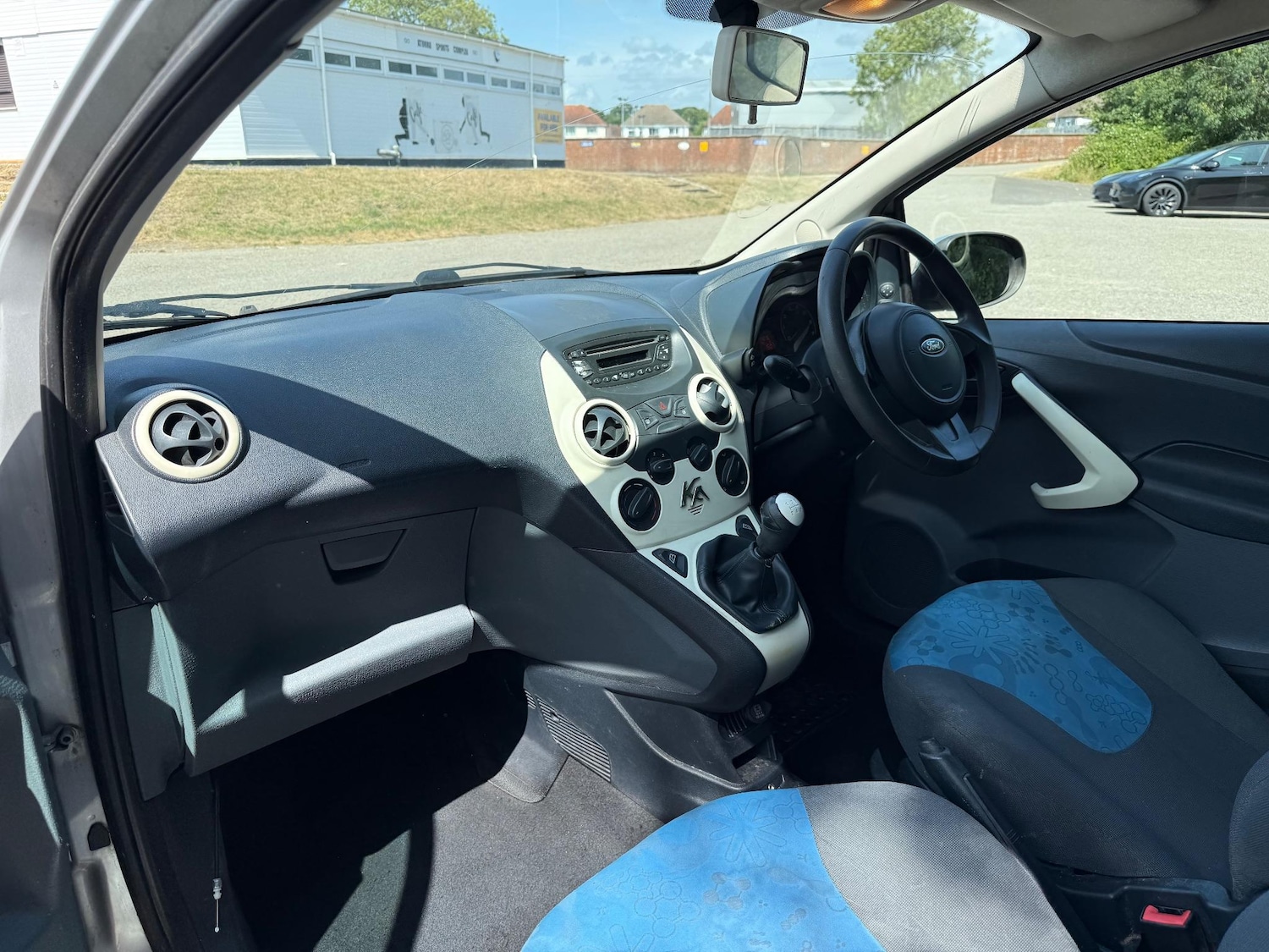 Vehicle 29