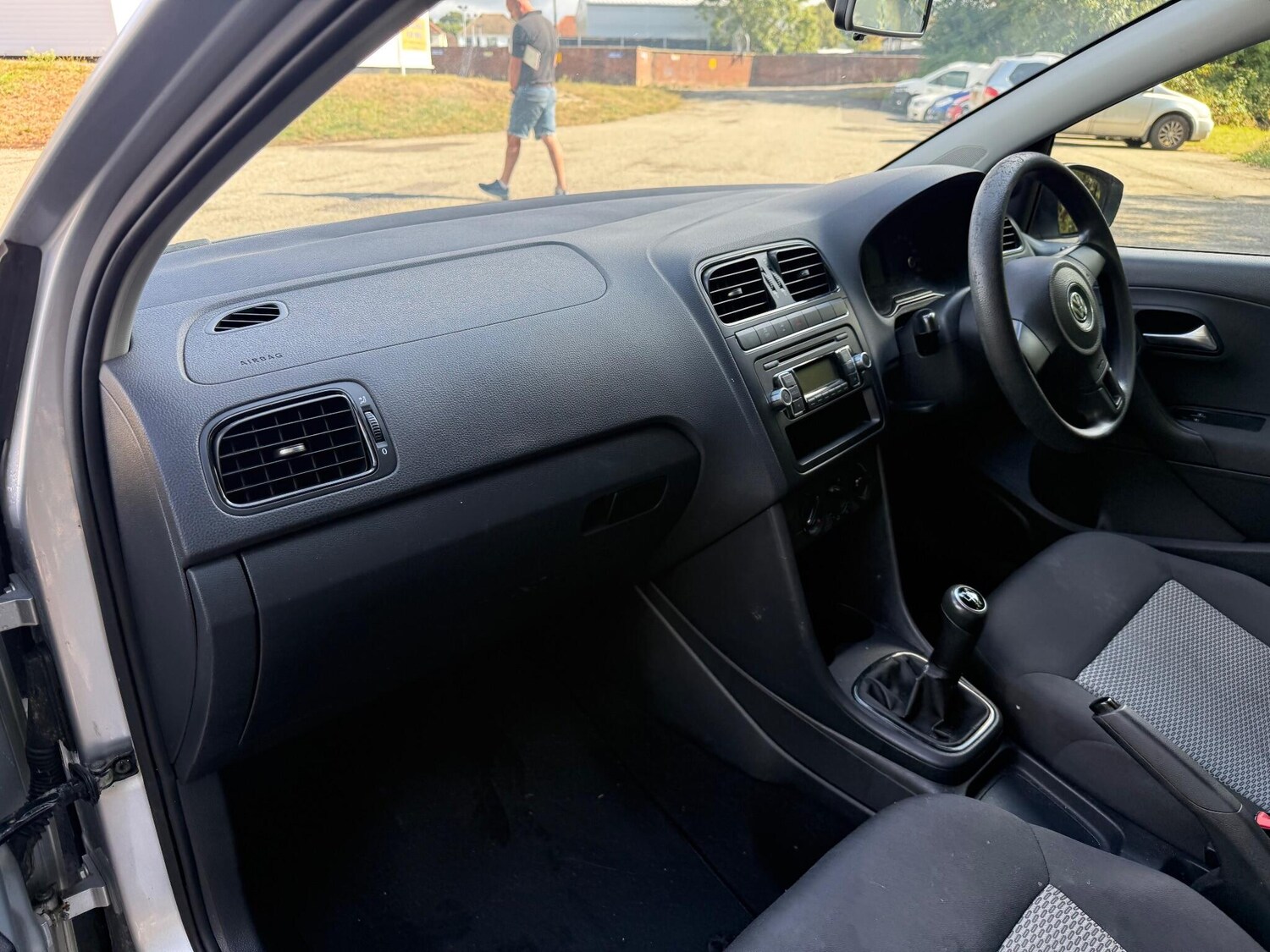 Vehicle 29