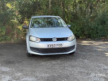 Used Volkswagen Polo 2010 for sale - 75728590: Photo