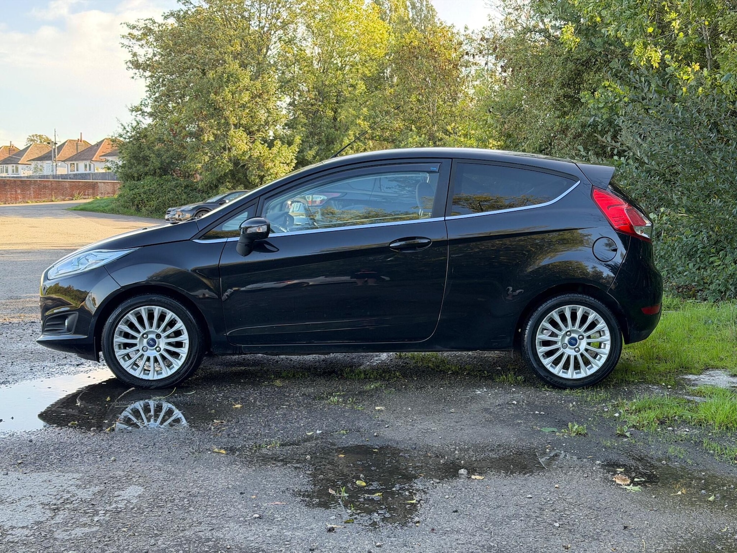 Used Ford Fiesta 2013 for sale - 76175673: Photo 11