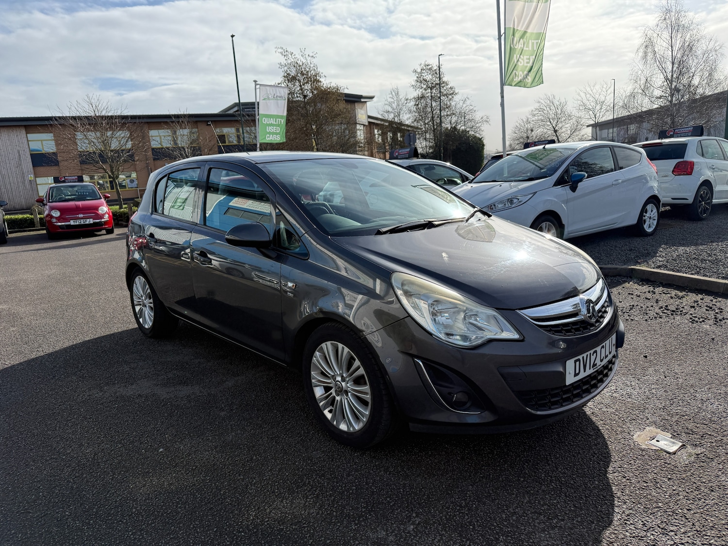 Used Vauxhall Corsa 2012 for sale - 77743436: Photo 2