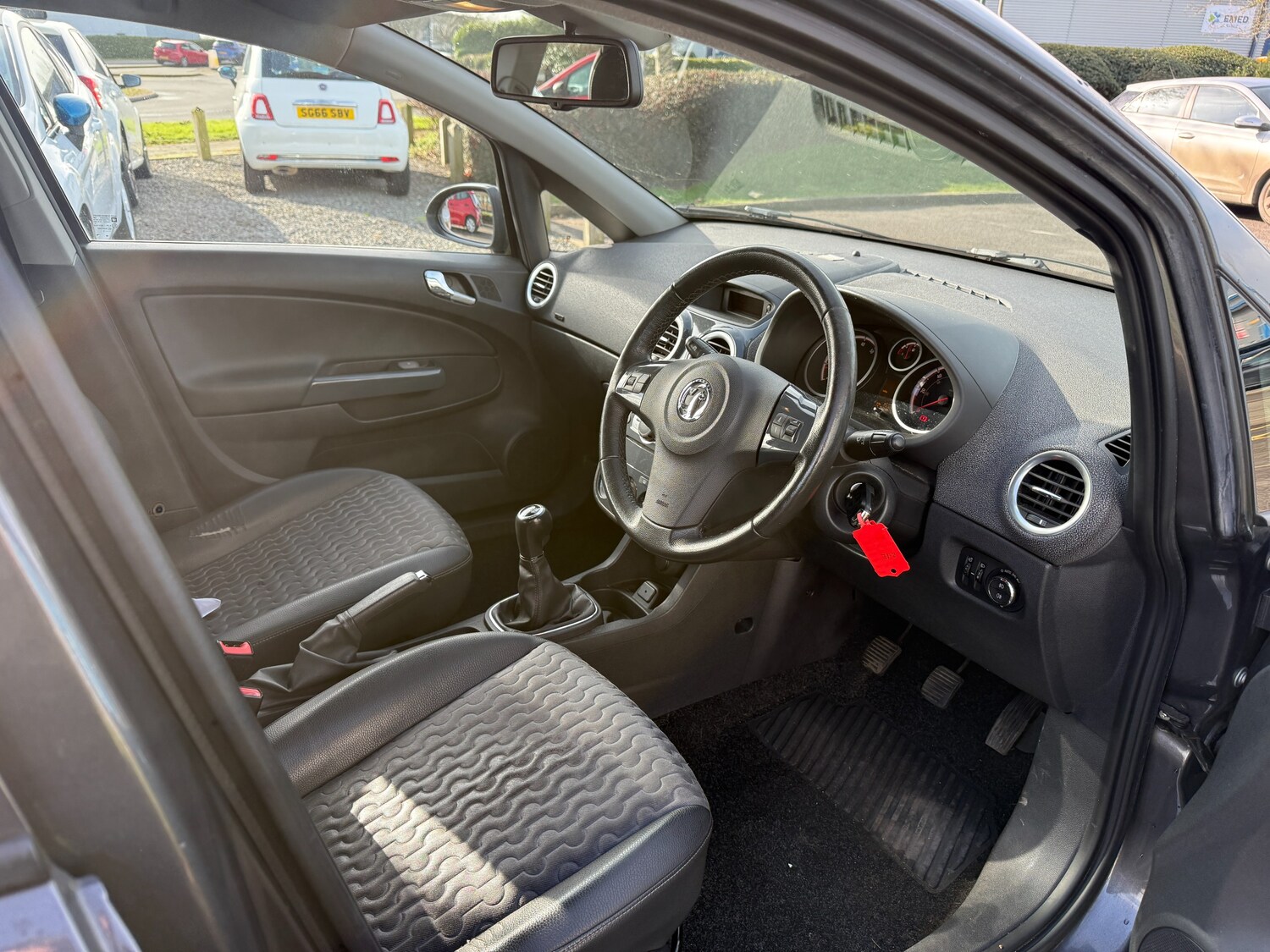 Used Vauxhall Corsa 2012 for sale - 77743436: Photo 6