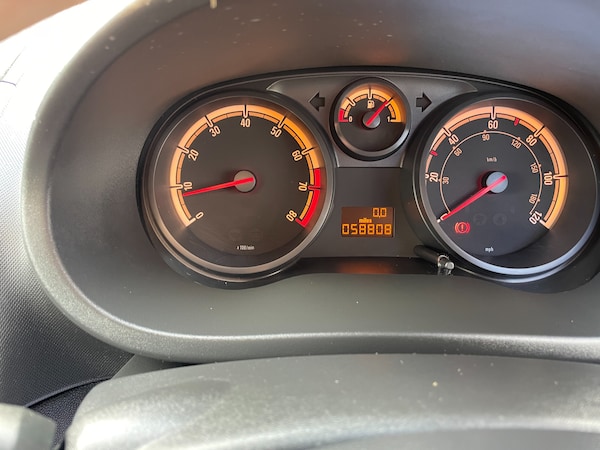 Used Vauxhall Corsa 2012 for sale - 75517473: Photo 12