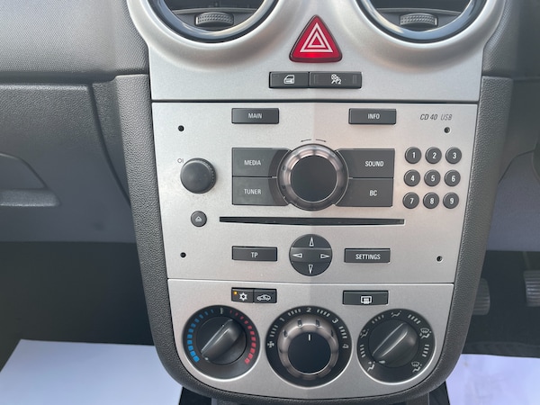 Used Vauxhall Corsa 2012 for sale - 75517473: Photo 16