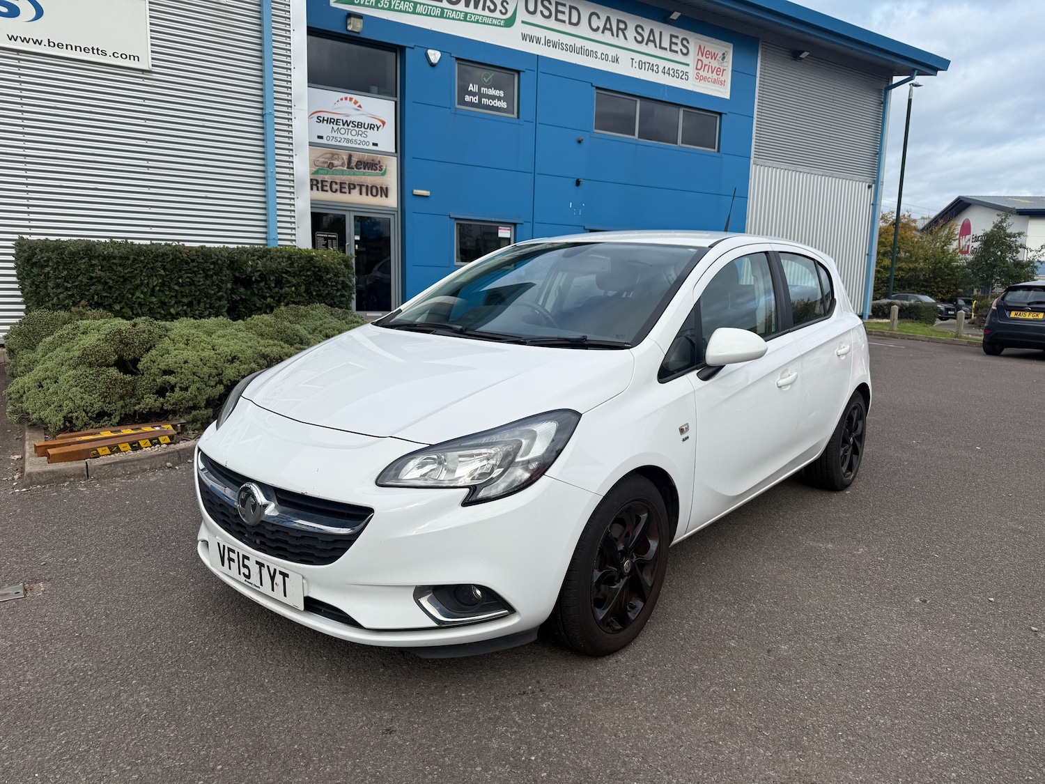 Used Vauxhall Corsa 2015 for sale - 76369059: Photo 1