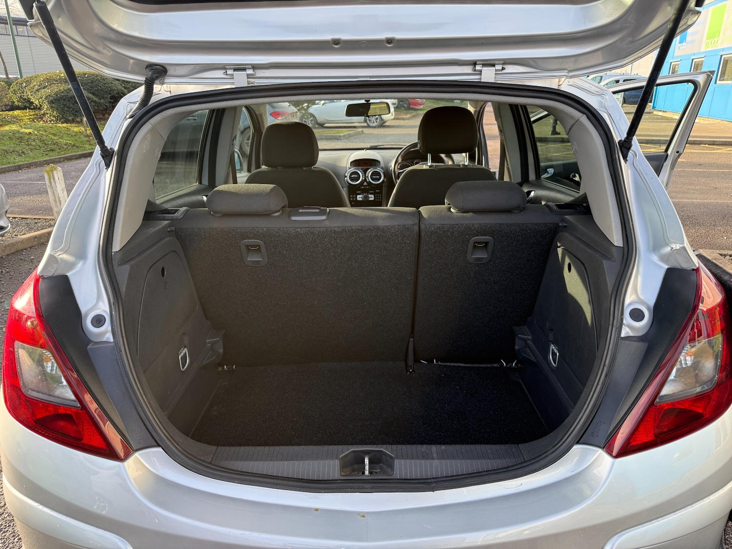 Used Vauxhall Corsa 2011 for sale - 76922687: Photo 13