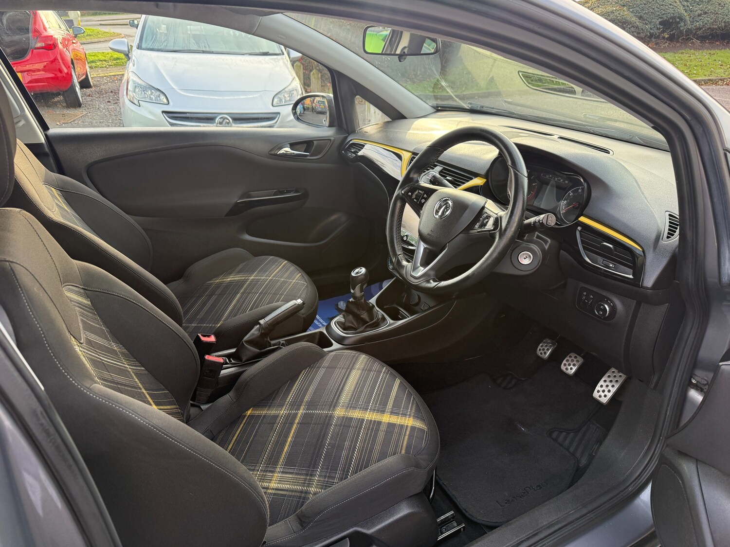 Used Vauxhall Corsa 2015 for sale - 76896402: Photo 10