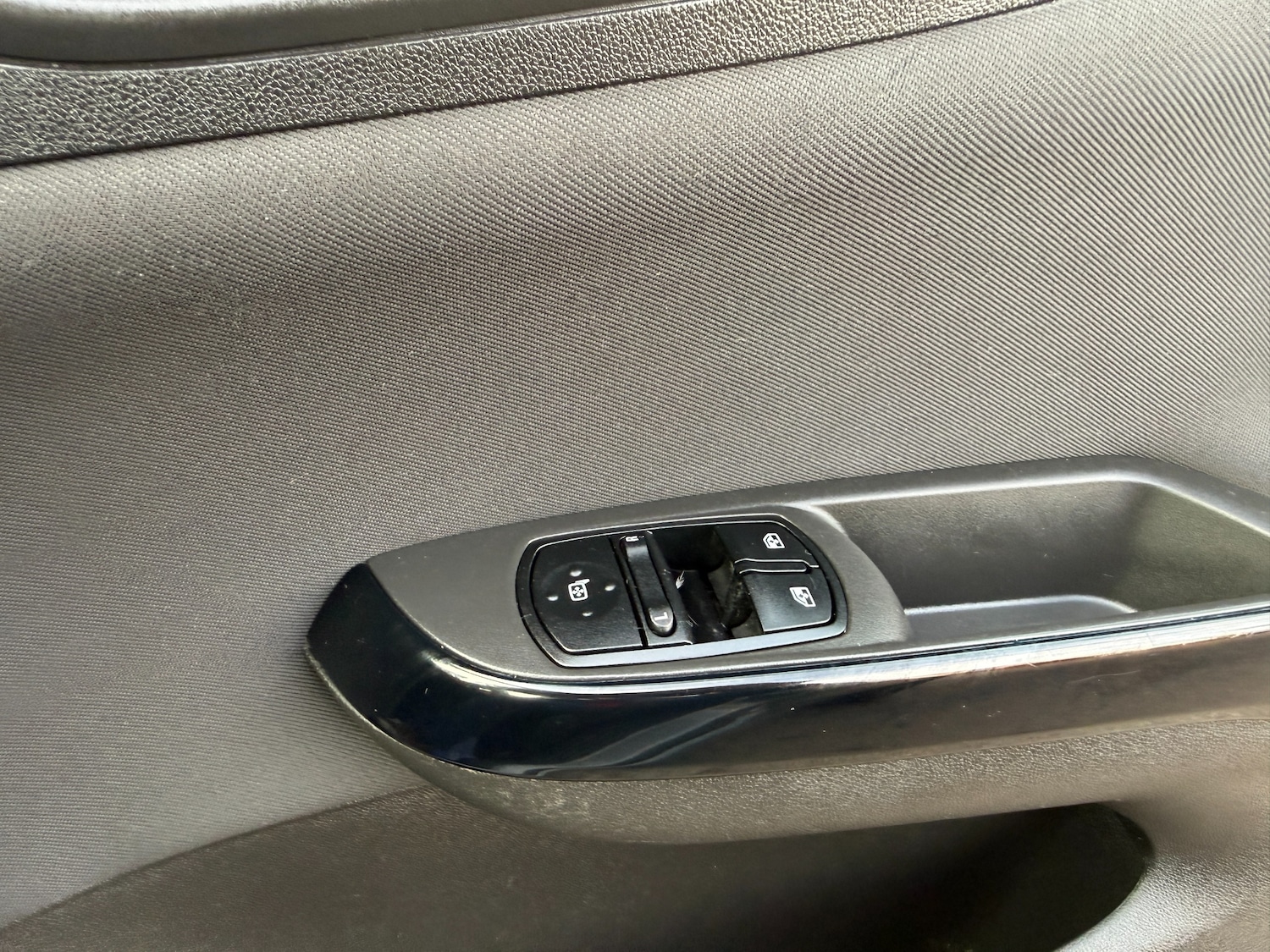 Used Vauxhall Corsa 2015 for sale - 76896402: Photo 19