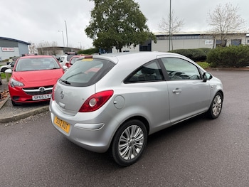 Used Vauxhall Corsa 2012 for sale - 76542233: Photo