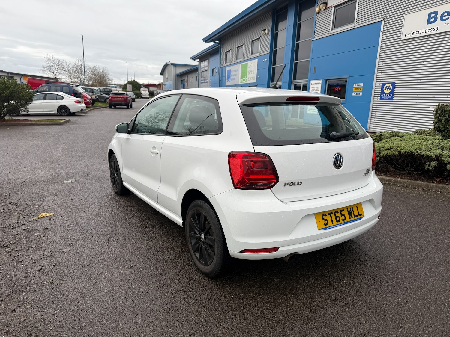 Used Volkswagen Polo 2015 for sale - 76819727: Photo 4