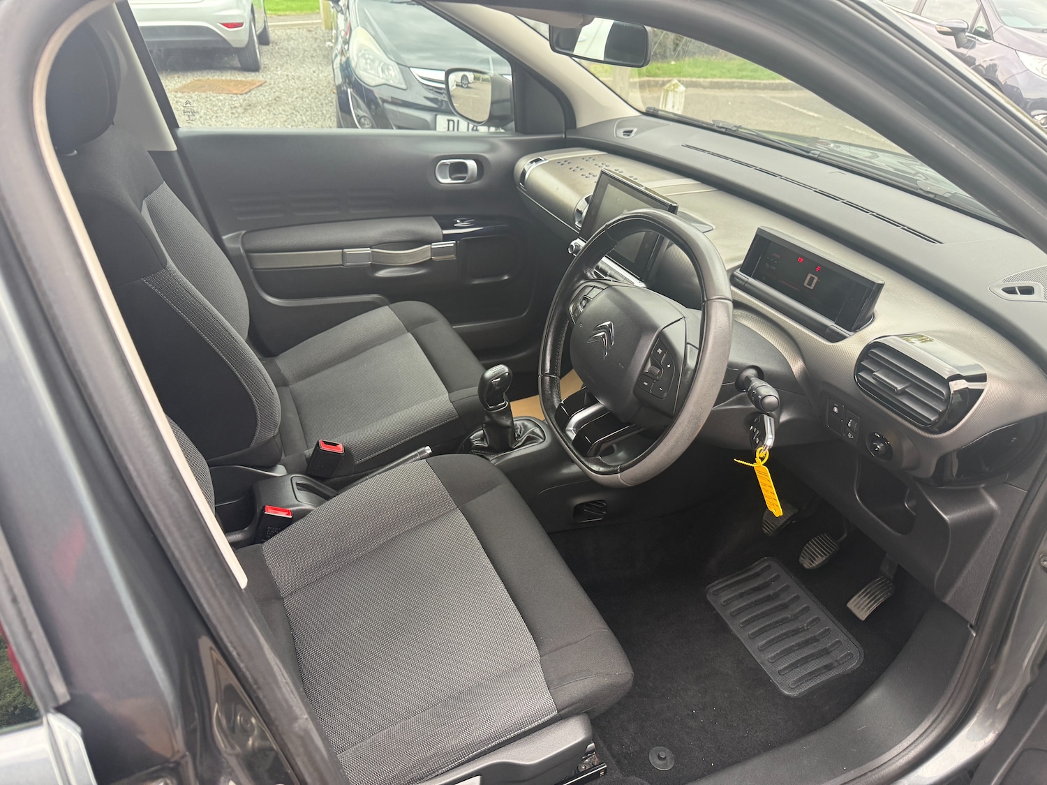 Used Citroen C4 Cactus 2015 for sale - 76093576: Photo 12