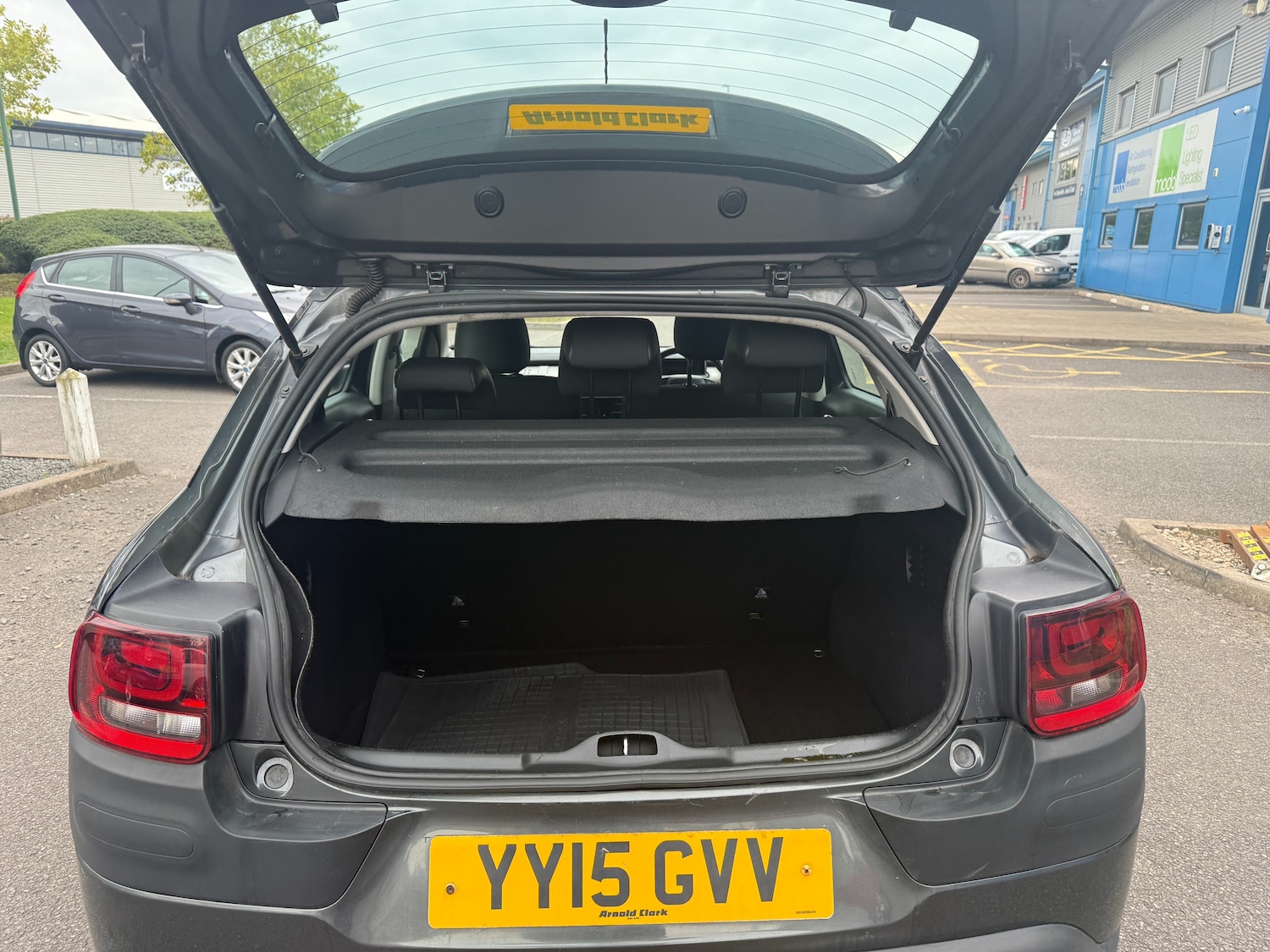 Used Citroen C4 Cactus 2015 for sale - 76093576: Photo 16