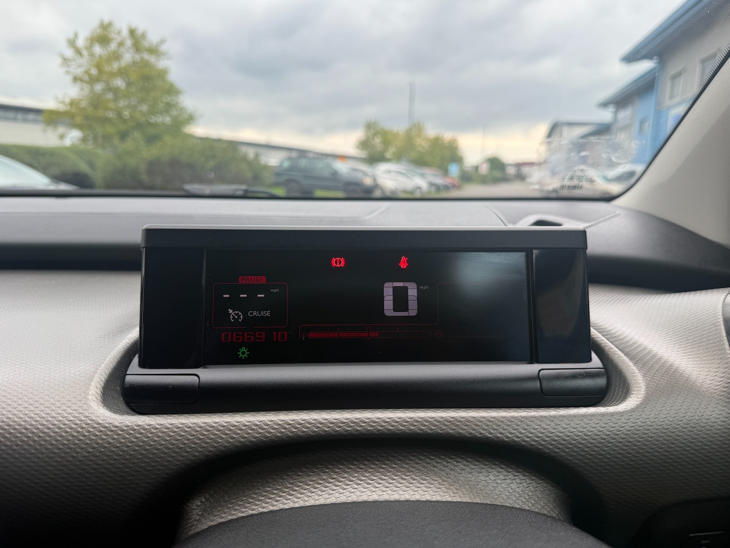Used Citroen C4 Cactus 2015 for sale - 76093576: Photo 18