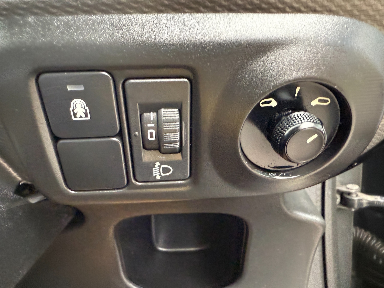 Used Citroen C4 Cactus 2015 for sale - 76093576: Photo 20