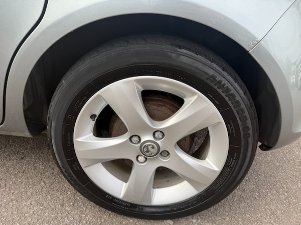 Used Vauxhall Corsa 2013 for sale - 75288812: Photo 20