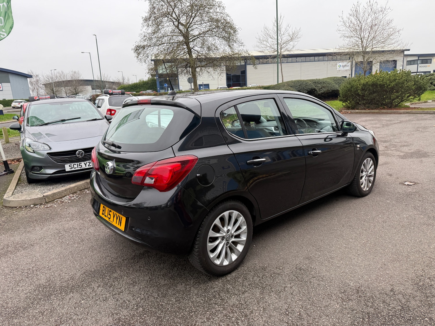 Used Vauxhall Corsa 2015 for sale - 77033576: Photo 3