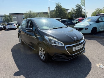 Used Peugeot 208 2016 for sale - 79179778: Photo