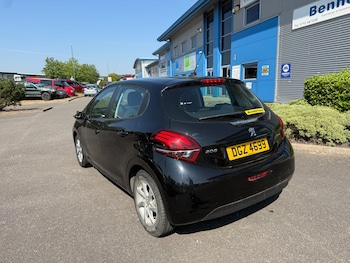 Used Peugeot 208 2016 for sale - 79179778: Photo