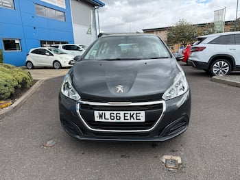 Used Peugeot 208 2017 for sale - 79691796: Photo