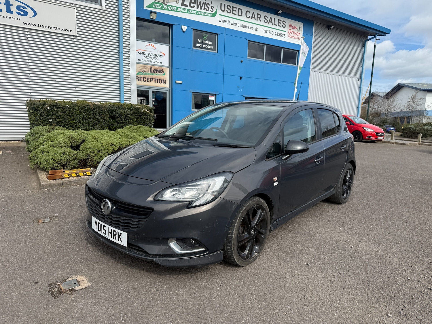 Used Vauxhall Corsa 2015 for sale - 78029089: Photo 1