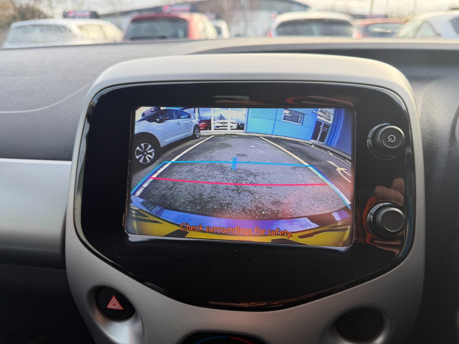 Used Toyota AYGO 2017 for sale - 77368807: Photo 23