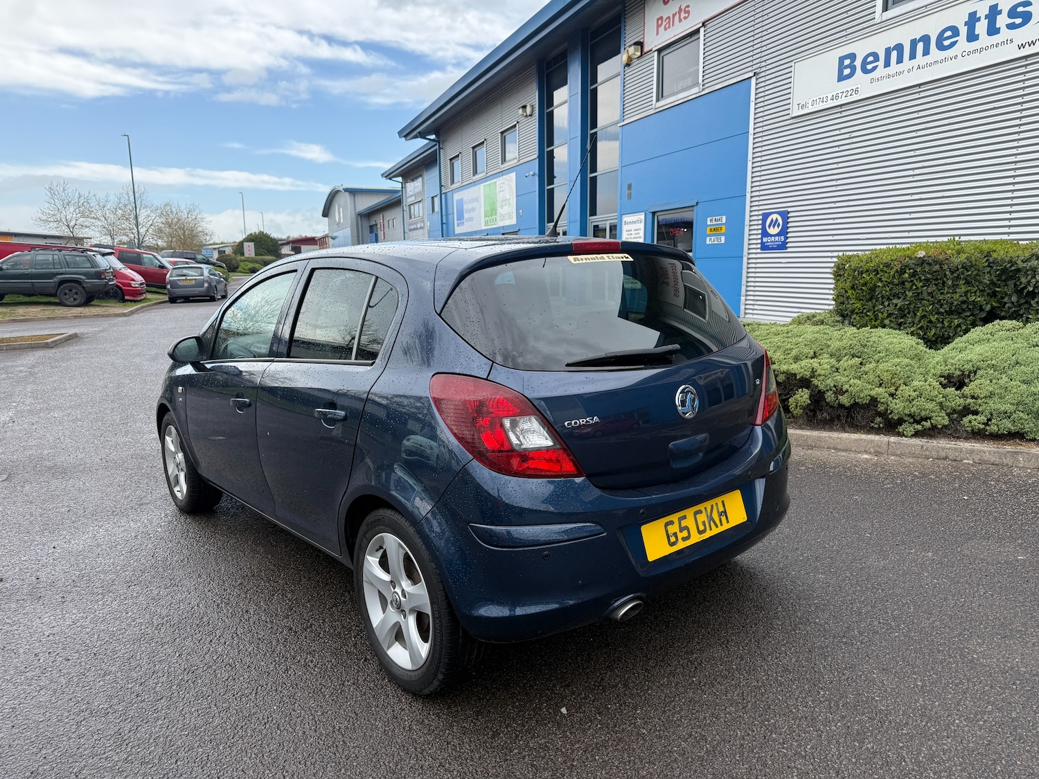 Used Vauxhall Corsa 2012 for sale - 78182602: Photo 2