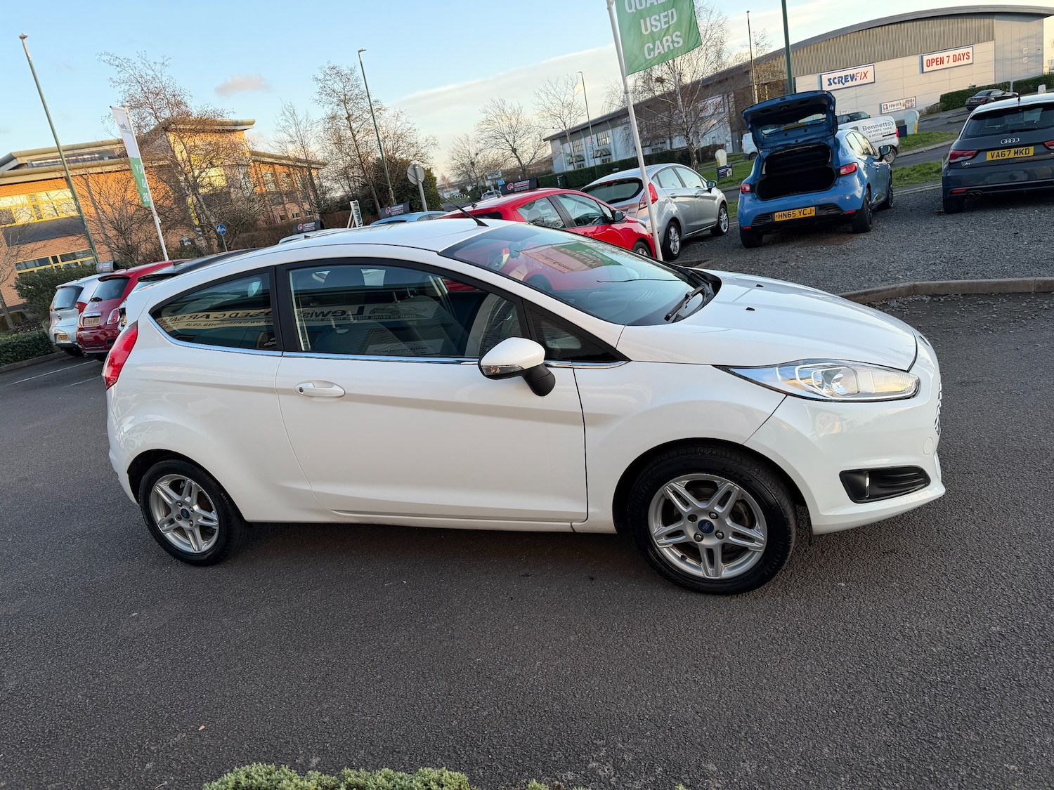 Used Ford Fiesta 2013 for sale - 77355190: Photo 4