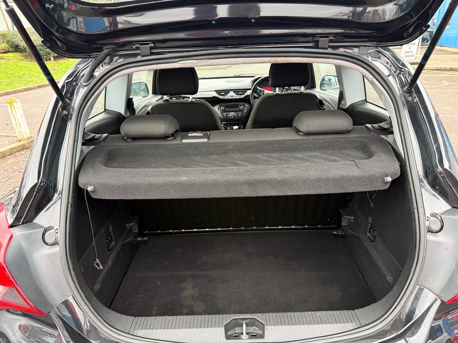 Used Vauxhall Corsa 2016 for sale - 77297215: Photo 13