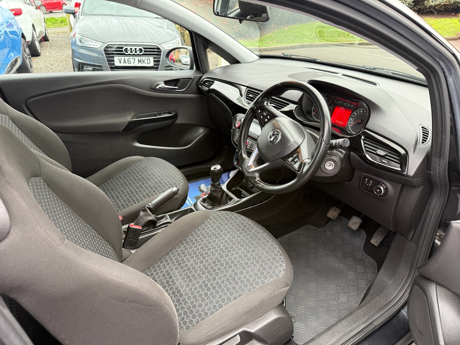 Used Vauxhall Corsa 2016 for sale - 77297215: Photo 14