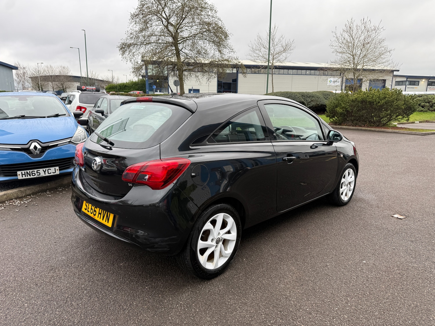 Used Vauxhall Corsa 2016 for sale - 77297215: Photo 5
