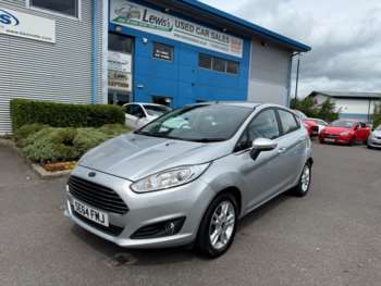 2015 (64) - 1.25 82 Zetec 5dr