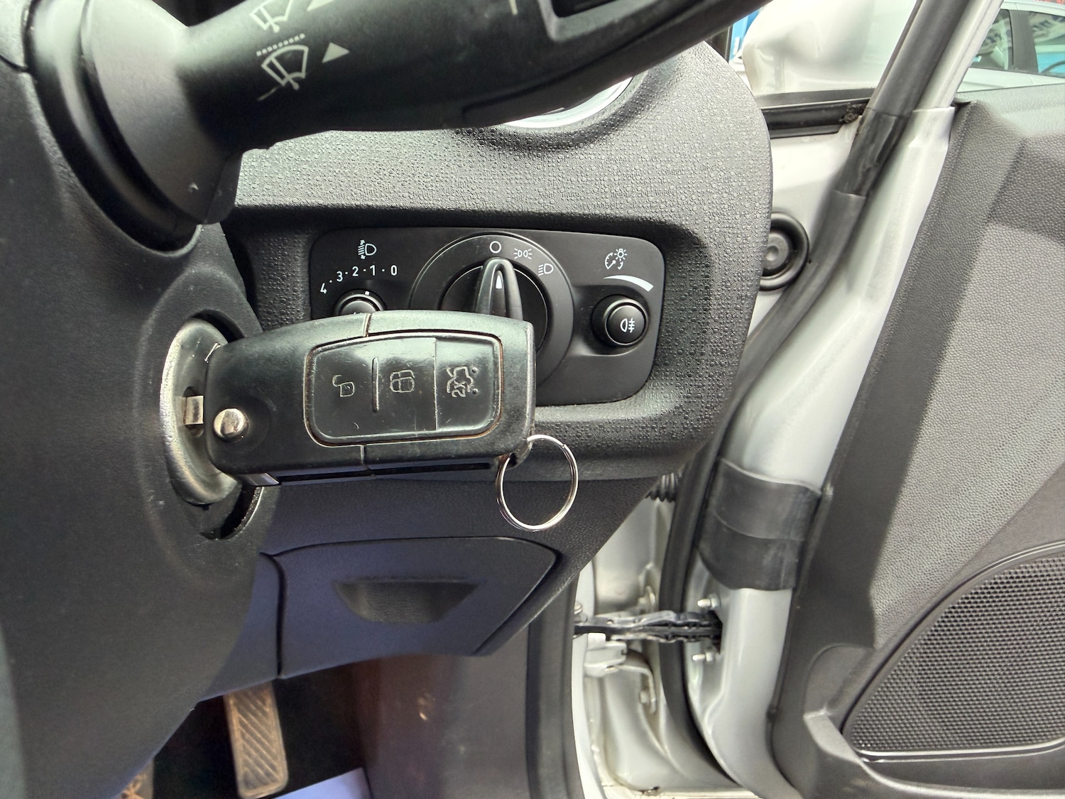 Used Ford Fiesta 2014 for sale - 77211673: Photo 15