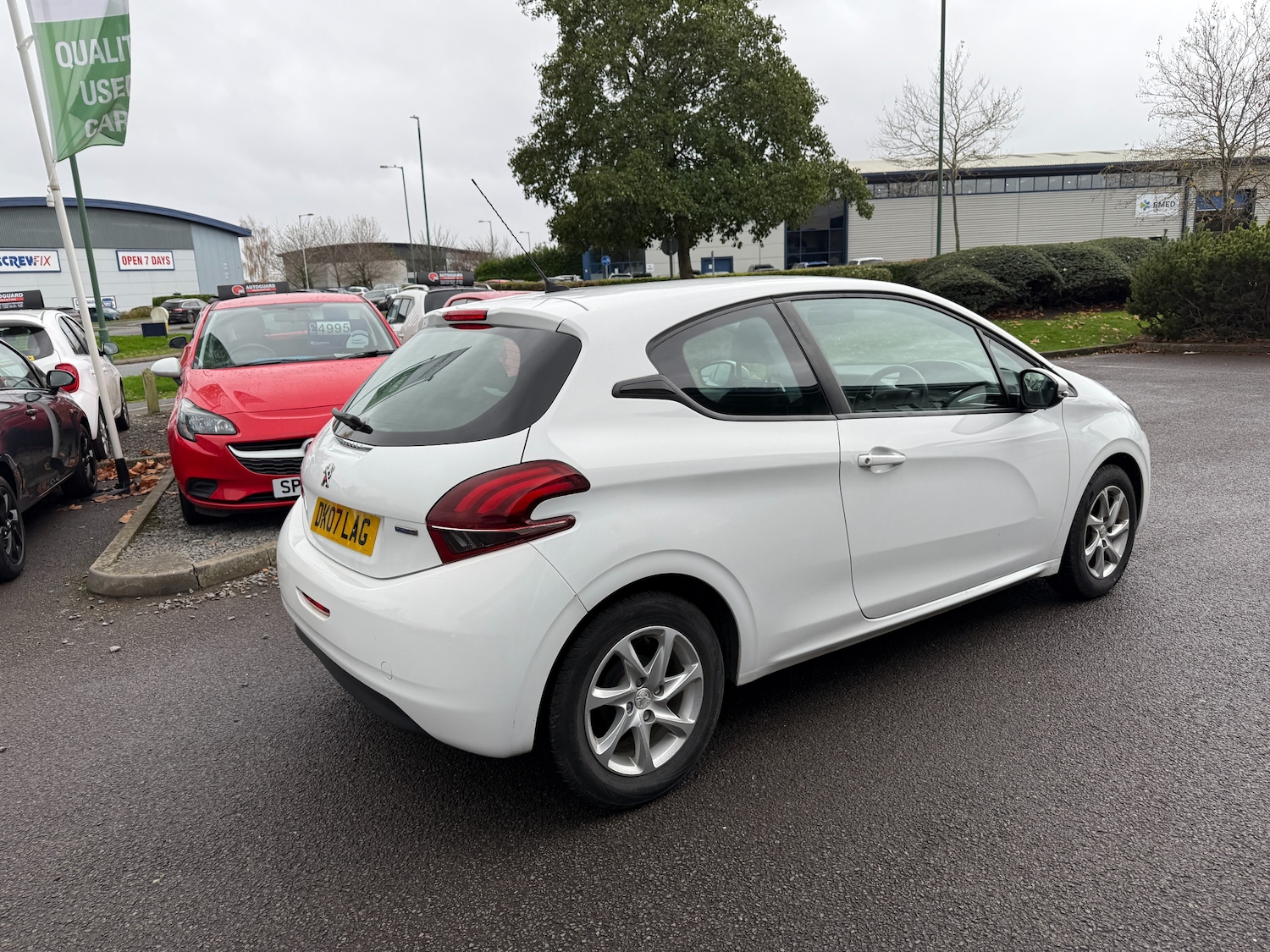 Used Peugeot 208 2016 for sale - 76542240: Photo 3