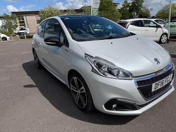 Used Peugeot 208 2016 for sale - 78599119: Photo